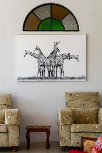 Art by Tami Walker at The Courtney Lodge, Victoria Falls